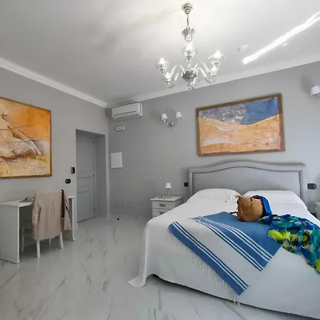 Nocleg ze śniadaniem Lipari Suite B&B *